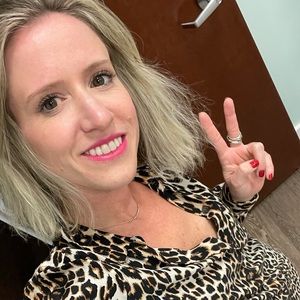 Meet your Posher, Taylor ann